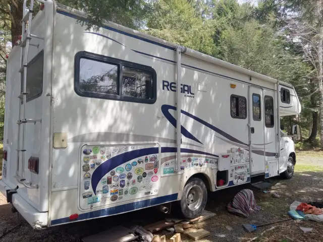 ‘Regal’ 27’ Motorhome in RVs & Motorhomes in Bridgewater - Image 4