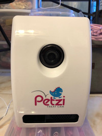Petzi Treat-Launching Pet Video Camera
