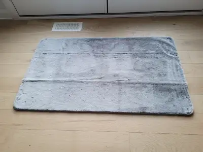 BRAND NEW FAUX FUR RUG, View more