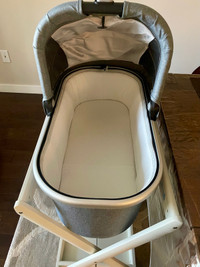 UPPAbaby Bassinet and Stand Set