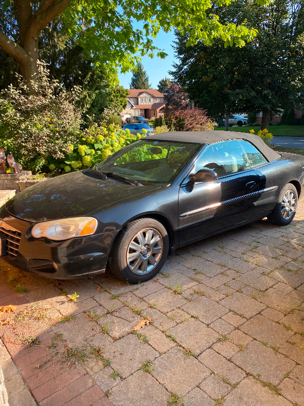 Chrysler Sebring limited  convertible black 2004 in Cars & Trucks in City of Toronto - Image 2