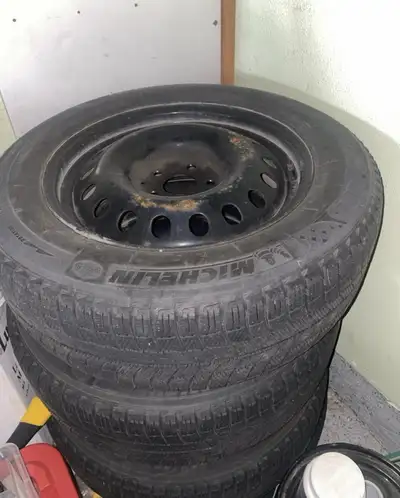 Selling 4 tires on rims the price is $500.Used for one winter, tire size225/60/R17.If you interested...