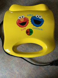 Elmo & Cookie Monster waffle maker
