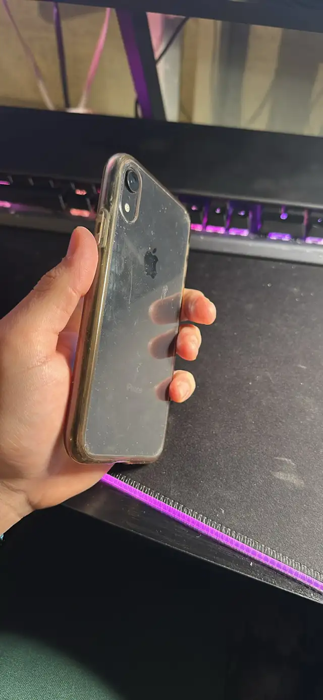 Iphone xr 100% battery health in Cell Phones in Prince George - Image 8