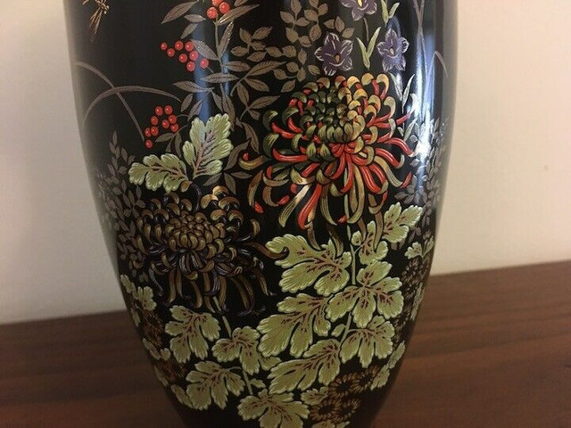 70s 80s CERAMIC VASE Made in JAPAN Floral Pattern Gold Trim | Arts