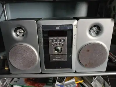 Sanyo Stereo System(best offer), View more