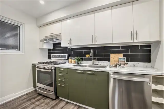 4 Beds 1 Bath House  in Room Rentals & Roommates in Ottawa - Image 11