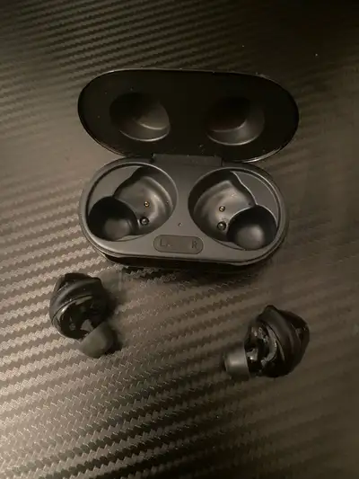 Samsung Galaxy Buds+, View more