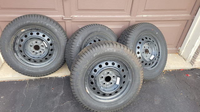 4 tires GT IcePro 3 215\65 R16 on new rims used for 1/2 season in Tires & Rims in Markham / York Region - Image 4