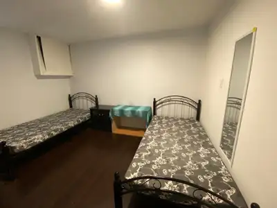 Room for Rent (females only)