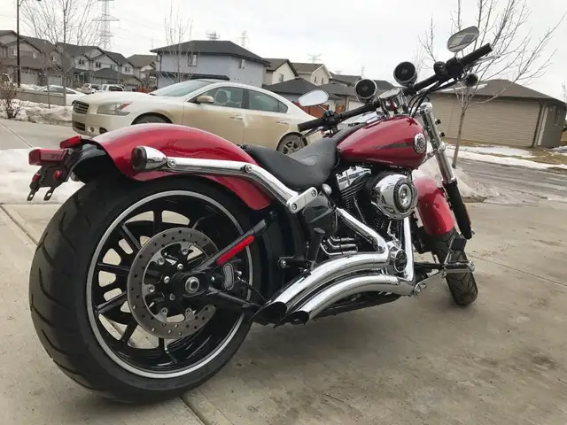 Harley Davidson Breakout in Other in Edmonton - Image 3