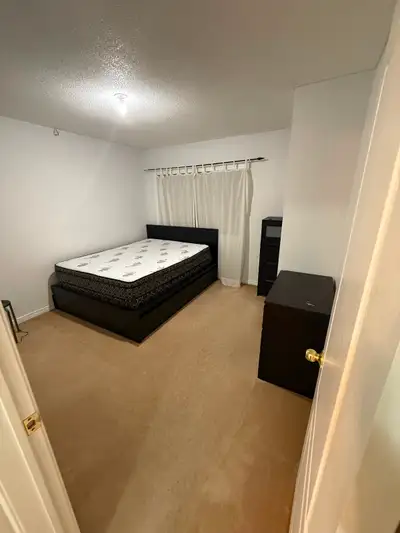 Furnished Private Room for Rent – Mavis & 401, Mississauga. Immediately Available. Rent: $800/ month...