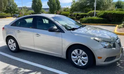 2014 Chevy Cruz , No Accident, running very well , good condition .