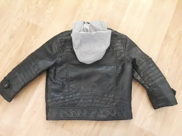 Toddler's Black Jacket62863260656641121