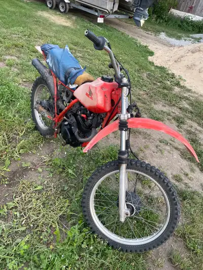 1983 Honda xr200 for parts or repair. Currently blown up but could be fixed. Lots of good parts.