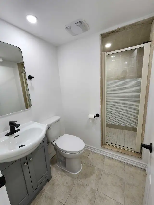 Brand New 2-Bedroom + Den + Storage + Cold room- for rent in Long Term Rentals in Oshawa / Durham Region - Image 6