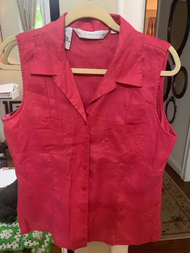 WOMEN’S 100% LINEN PINK TOP ! SIZE LARGE ! BRAMPTON ! in Women's - Tops & Outerwear in Mississauga / Peel Region - Image 2