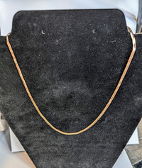 Women's 10K Gold Herringbone Chain~16"