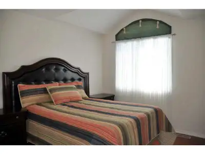 One furnished room available in a detached house in Ancaster Hamilton. Convenient location close to...