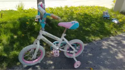 Bicycle with training wheels , View more