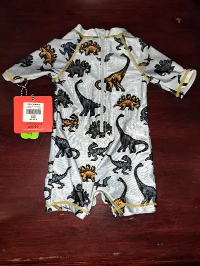 Maillot de bain (comme neuf) 3 à 6 mois pour bébé, View more
