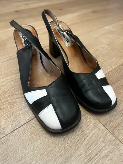 Free/negotiable High Heels Bundle, View more