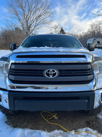 Complete Tundra Grille