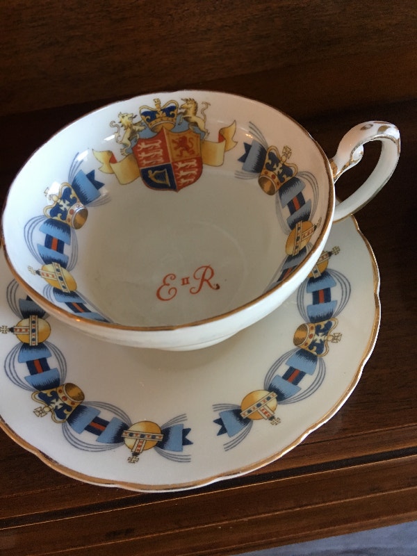 Queen Elizabeth’s Coronation China tea cup Arts & Collectibles