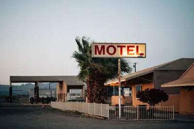 27 Rooms Motel with 2 houses and garages for sale in busy town. 1 hour South from Calgary. All rooms...