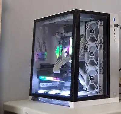 Gaming pc with or without monitor, View more