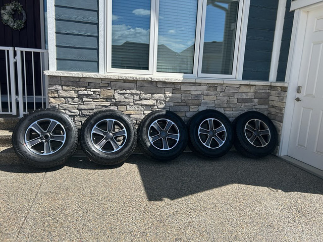 Jeep Wrangler GoodYear Tires & Rims x 5 tir in Tires & Rims in Calgary - Image 3