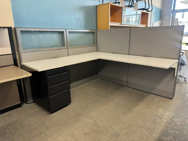 Cubicles/ Teknion Leverage 6x6x51" high stations $599.99