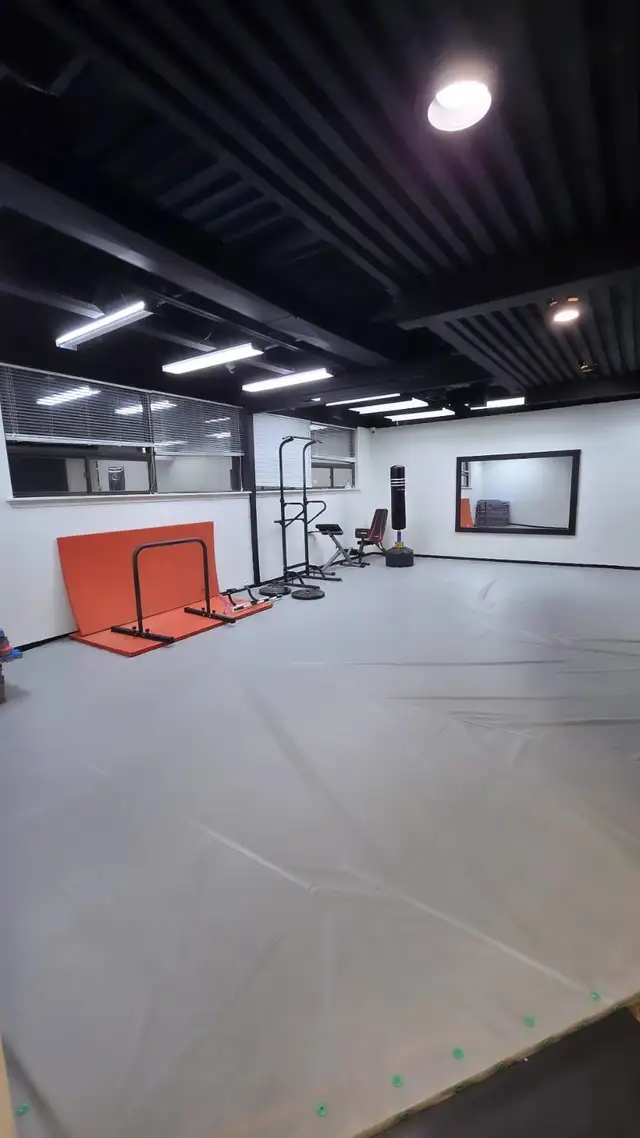 Large Studio Space for Rent in Thornhill! ‍