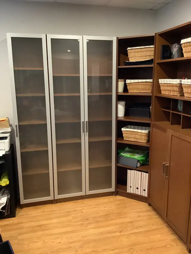 Lot de 5 bibliothèques (ikea) in Bookcases & Shelving Units in Longueuil / South Shore - Image 3