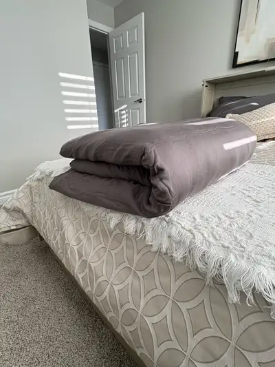 Hush weighted blanket, View more