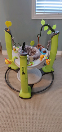 ExerSaucer Jump Learn Active Learning Center - Jungle Quest