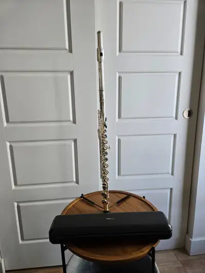 Flûte traversière Yamaha 381, View more