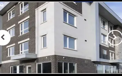It is a spacious one unit bedroom in a two bed two bath apartment on Hemlock street. directly opposi...
