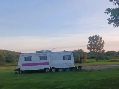 Jayco Eagle RV 35ft contact 905-324-8933 for more info