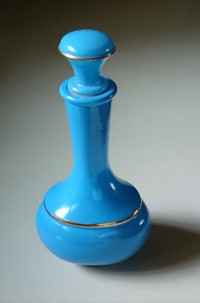 Vintage Blue Avon Royal Vase Cologne Decanter with Stopper