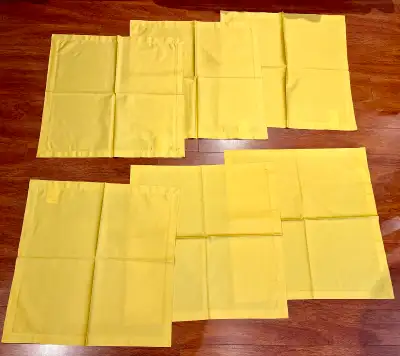 Set of 6 napkins. Fete/Napkin/Mustard Colour:Mustard Size:21 in ×21 in(51cm×51cm)