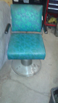 antique barber chair  everything works great!!