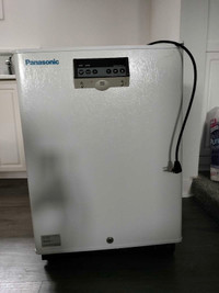 Panasonic Lab fridge/freezer
