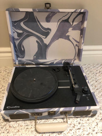 Crosley Cruiser Portable Record Player