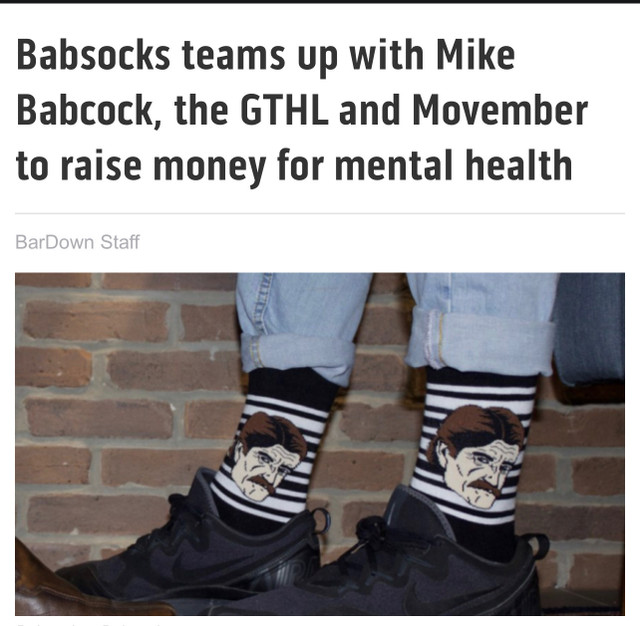 Mike Babcock Toronto Maple Leafs "BABSOCKS" Original Socks One S dans Hommes  à Région de Markham/York - Image 3