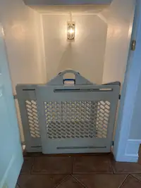 Fisher Price Adjustable Baby Gate