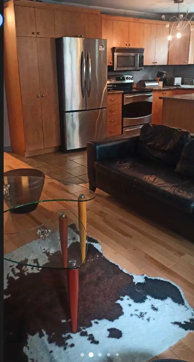 Room for Rent Montreal Downtown 5 min metro62864391877891124