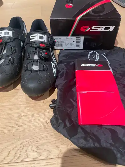 Sidi Wire Carbon Road Bike Shoes. Size 40.5, View more