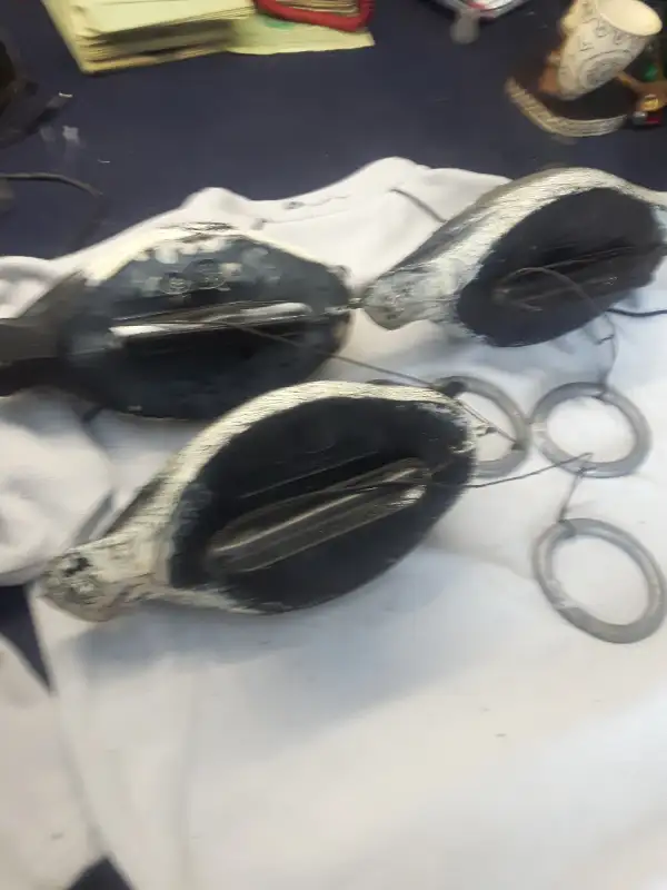 DECOY DUCKS X 3 (AVAILABLE) in Fishing, Camping & Outdoors in Gatineau - Image 5