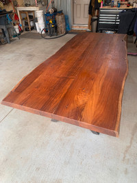 Live edge table